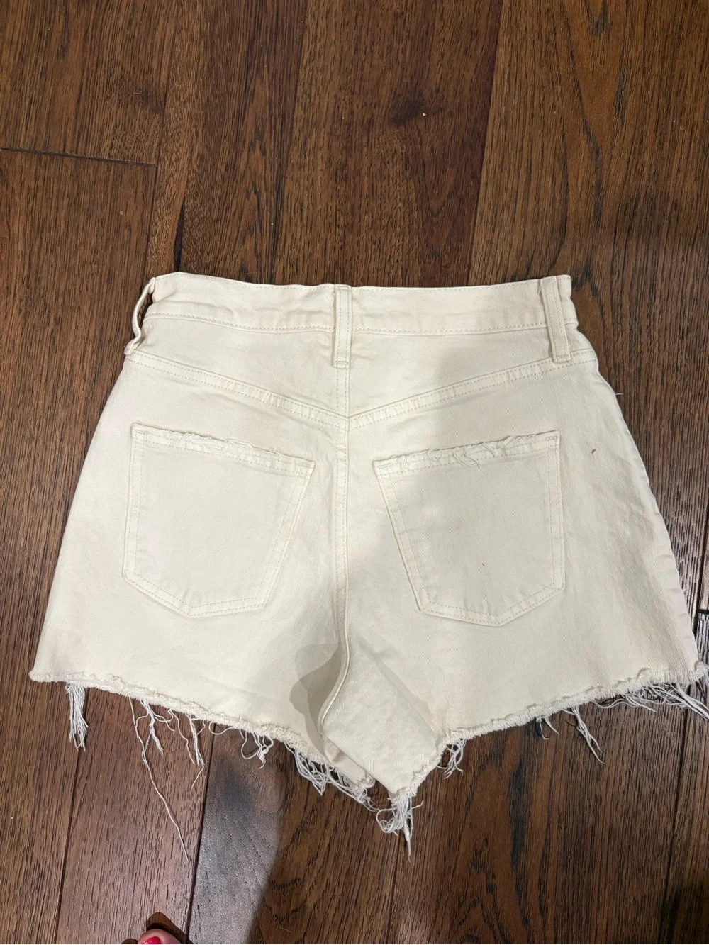 Universal Thread Cream Frayed Hem Denim Shorts